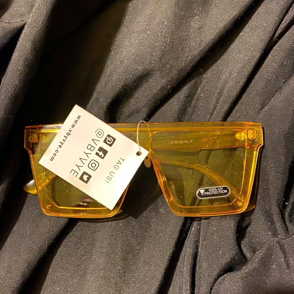 Oversized sunglasses